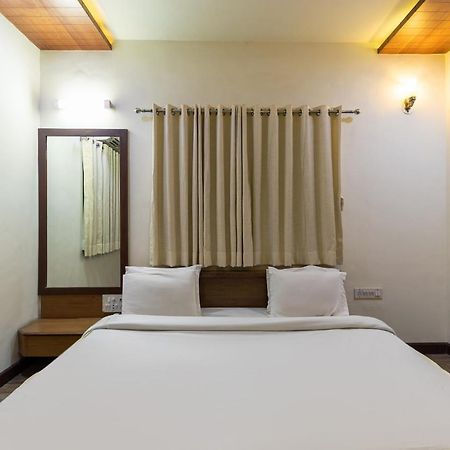 Hotel Capital O 47539Capital O Umbergaon Club Umargām Exteriér fotografie