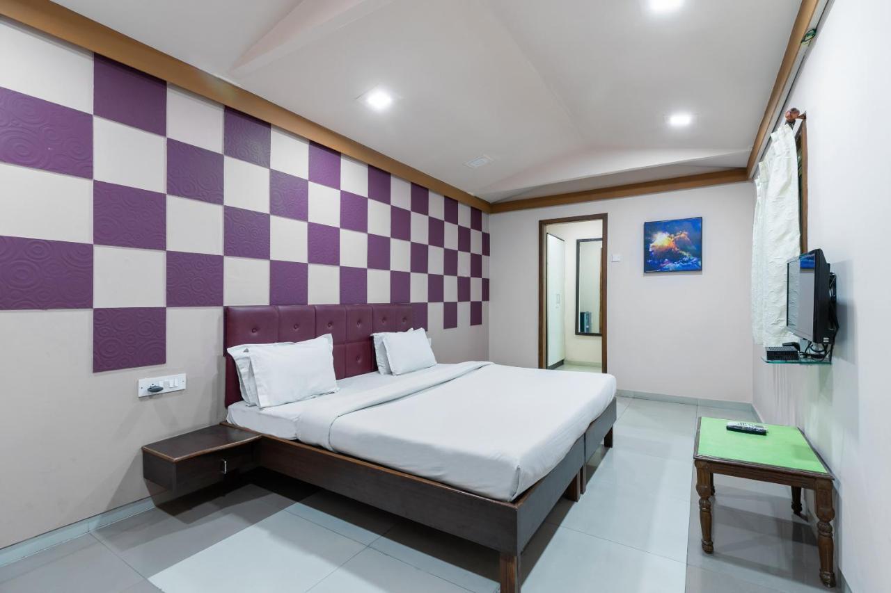 Hotel Capital O 47539Capital O Umbergaon Club Umargām Exteriér fotografie