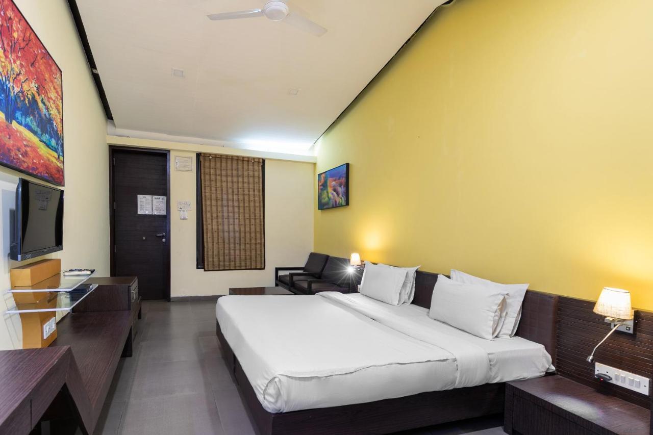 Hotel Capital O 47539Capital O Umbergaon Club Umargām Exteriér fotografie